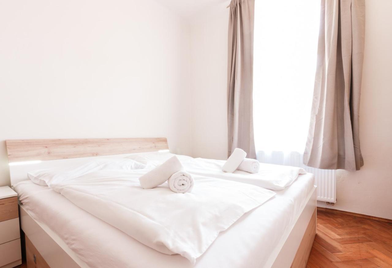 Prague Days - Stylish New Town Apartments المظهر الخارجي الصورة